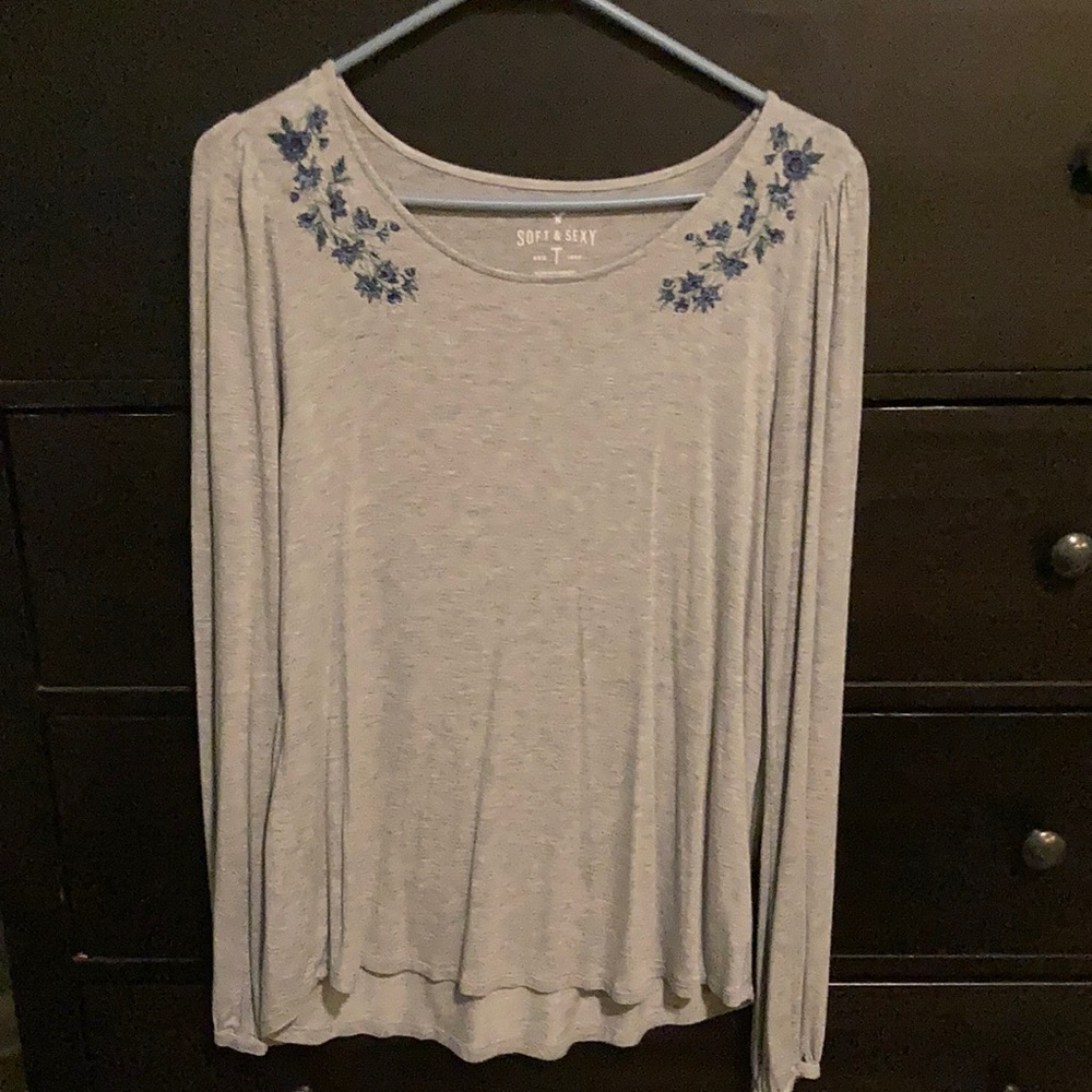 American Eagle top